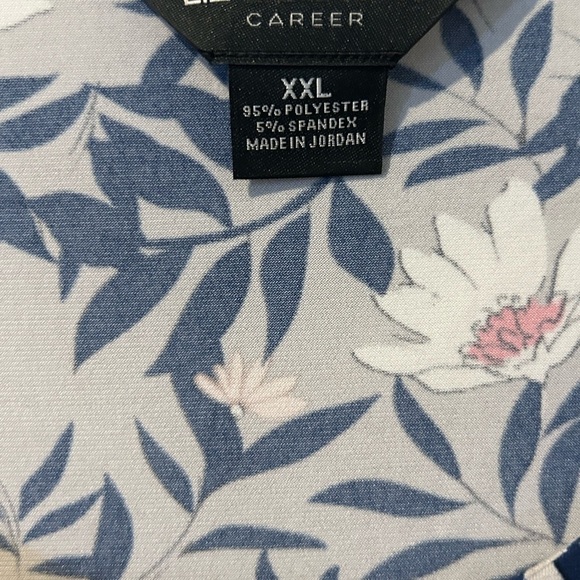 NWOT Liz Claiborne Floral Top - Picture 4 of 5